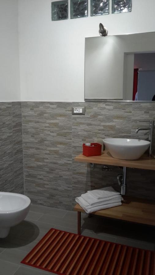Sotto L'Ulivo Bed & Breakfast Mondavio Екстериор снимка